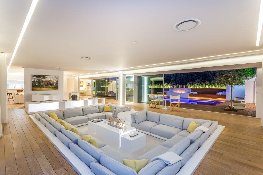 1106-N-Hillcrest-Road-MLS-Instagram-Size-60